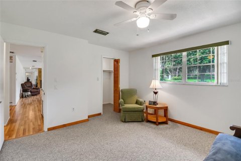 Casa en venta en Lady Lake, Florida, 3 dormitorios, 242.29 m2 № 1815366 - foto 26