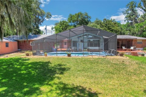 Casa en venta en Lady Lake, Florida, 3 dormitorios, 242.29 m2 № 1815366 - foto 4