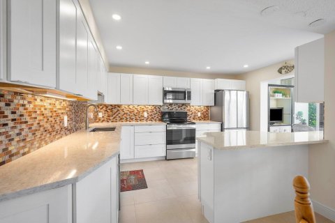 Condo in Boynton Beach, Florida, 3 bedrooms  № 2154545 - photo 3