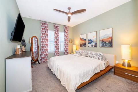 Townhouse in Oviedo, Florida 3 bedrooms, 176.61 sq.m. № 1915061 - photo 13