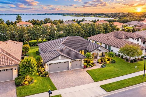 Villa ou maison à vendre à Auburndale, Floride: 4 chambres, 215.25 m2 № 2431036 - photo 5
