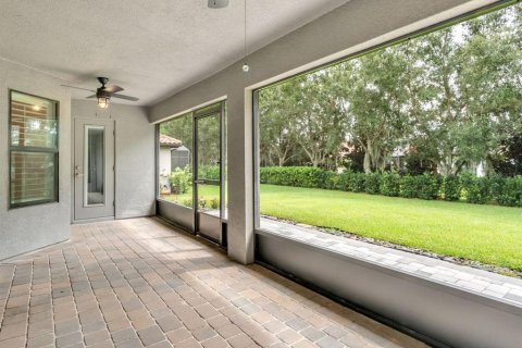 Villa ou maison à vendre à Auburndale, Floride: 4 chambres, 215.25 m2 № 2431036 - photo 22