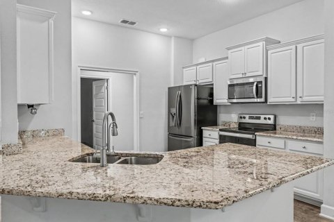 Villa ou maison à vendre à Auburndale, Floride: 4 chambres, 215.25 m2 № 2431036 - photo 19