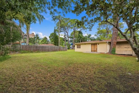 House in Palm Harbor, Florida 3 bedrooms, 126.53 sq.m. № 2413745 - photo 6
