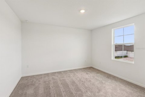 House in Winter Garden, Florida 5 bedrooms, 347.08 sq.m. № 2429046 - photo 20