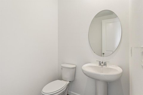 House in Winter Garden, Florida 5 bedrooms, 347.08 sq.m. № 2429046 - photo 17