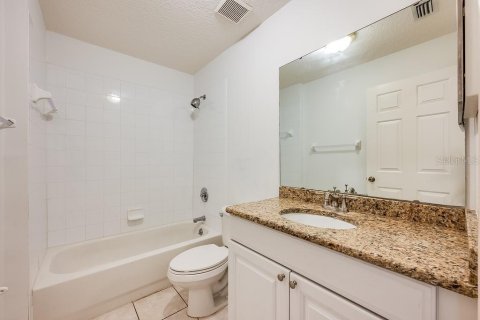 Купить виллу или дом в Леди-Лейк, Флорида 5 комнат, 114.08м2, № 1613738 - фото 24