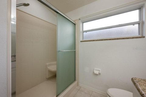 Купить виллу или дом в Леди-Лейк, Флорида 5 комнат, 114.08м2, № 1613738 - фото 22