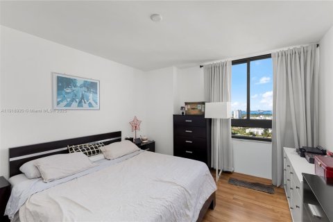 Condominio en alquiler en Miami Beach, Florida, 2 dormitorios, 117.24 m2 № 1973300 - foto 6