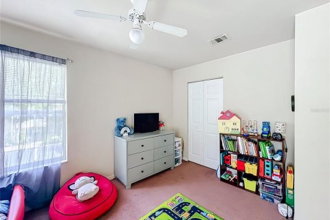Condo in Gainesville, Florida, 2 bedrooms № 2210345 - photo 20