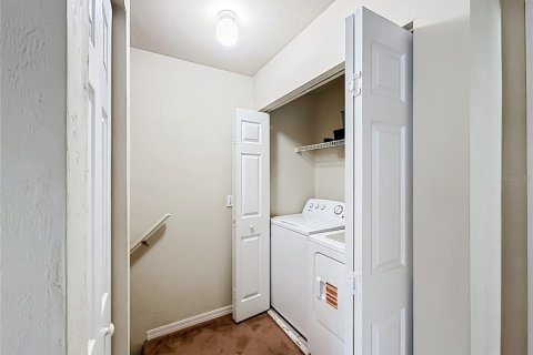 Condo in Gainesville, Florida, 2 bedrooms № 2210345 - photo 28