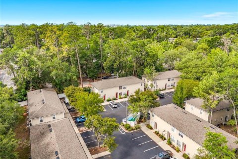 Condo in Gainesville, Florida, 2 bedrooms № 2210345 - photo 3