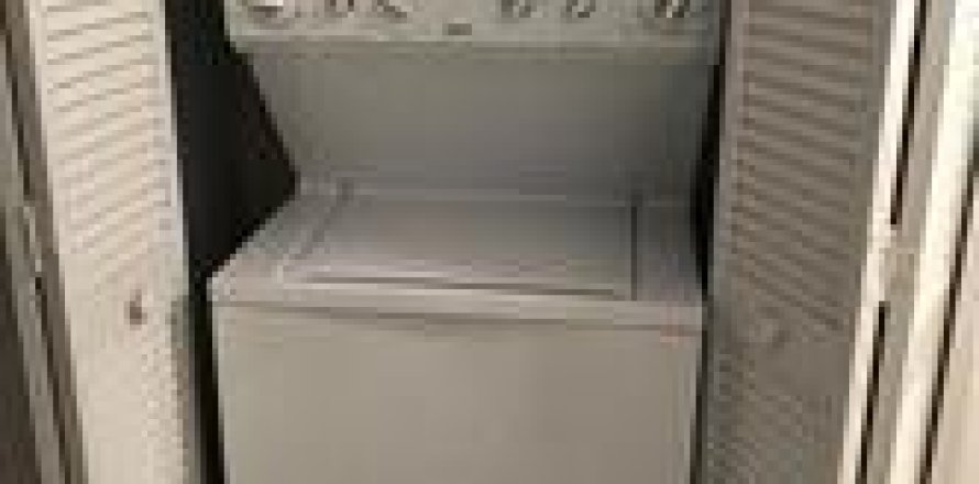 Condominio en Pompano Beach, Florida, 3 dormitorios № 718663