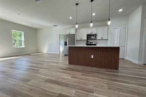 House in Ocala, Florida 4 bedrooms, 170.29 sq.m. № 1719286 - photo 7