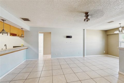 Condo in Clearwater, Florida, 2 bedrooms № 2148401 - photo 15