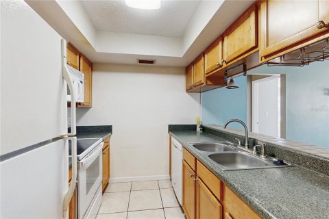 Condo in Clearwater, Florida, 2 bedrooms № 2148401 - photo 27