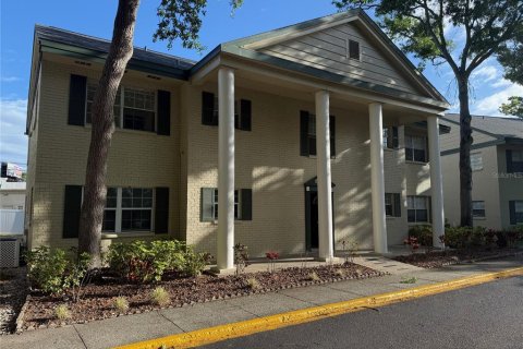 Condo in Clearwater, Florida, 2 bedrooms № 2148401 - photo 2
