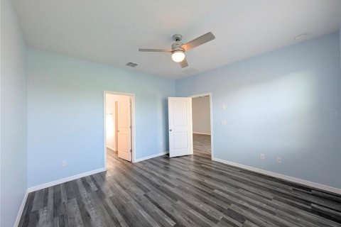 House in Palmetto, Florida 4 bedrooms, 151.71 sq.m. № 2167282 - photo 17