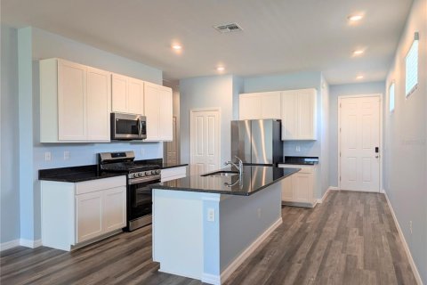 House in Palmetto, Florida 4 bedrooms, 151.71 sq.m. № 2167282 - photo 10