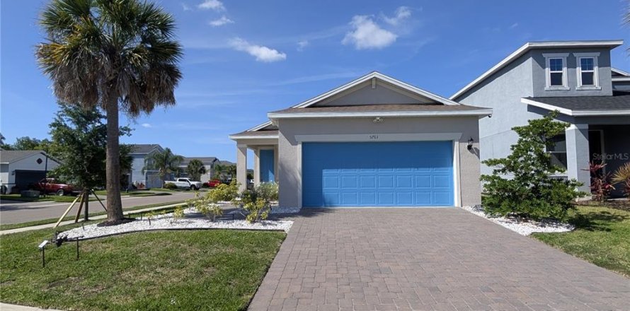 House in Palmetto, Florida 4 bedrooms, 151.71 sq.m. № 2167282
