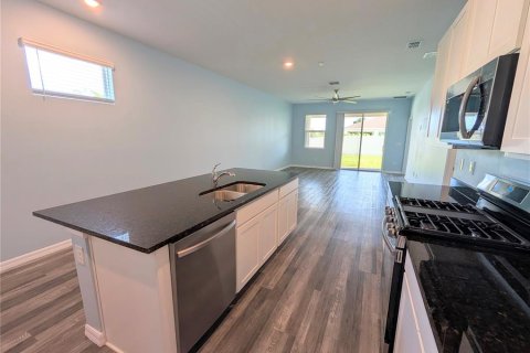 House in Palmetto, Florida 4 bedrooms, 151.71 sq.m. № 2167282 - photo 11