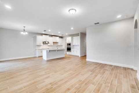 Casa en venta en Winter Garden, Florida, 5 dormitorios, 299.61 m2 № 1905588 - foto 15