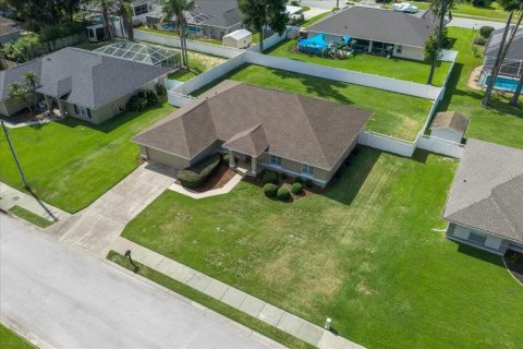 House in Ocala, Florida 3 bedrooms, 204.48 sq.m. № 2429124 - photo 4