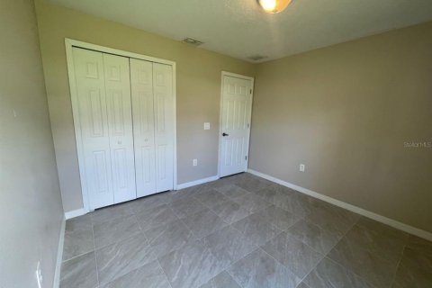Villa ou maison à louer à Poinciana, Floride: 3 chambres, 176.89 m2 № 1572700 - photo 23
