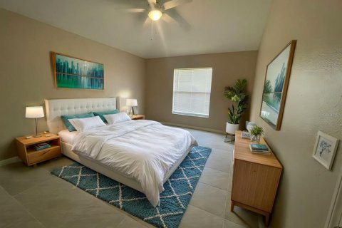 Villa ou maison à louer à Poinciana, Floride: 3 chambres, 176.89 m2 № 1572700 - photo 8