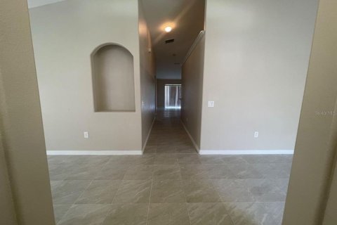 Villa ou maison à louer à Poinciana, Floride: 3 chambres, 176.89 m2 № 1572700 - photo 14