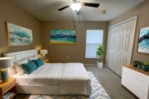 Villa ou maison à louer à Poinciana, Floride: 3 chambres, 176.89 m2 № 1572700 - photo 10