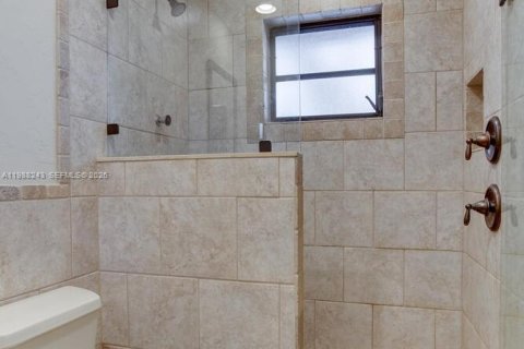 Casa en venta en Fort Myers, Florida, 3 dormitorios № 2057701 - foto 21