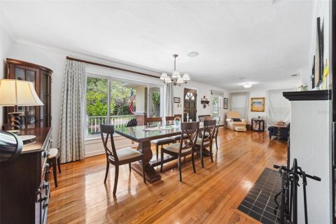 Villa ou maison à vendre à Tampa, Floride: 4 chambres, 312.15 m2 № 1630673 - photo 6