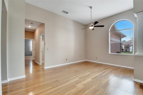 Villa ou maison à louer à Orlando, Floride: 4 chambres, 224.36 m2 № 1893861 - photo 13