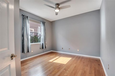 Villa ou maison à louer à Orlando, Floride: 4 chambres, 224.36 m2 № 1893861 - photo 24