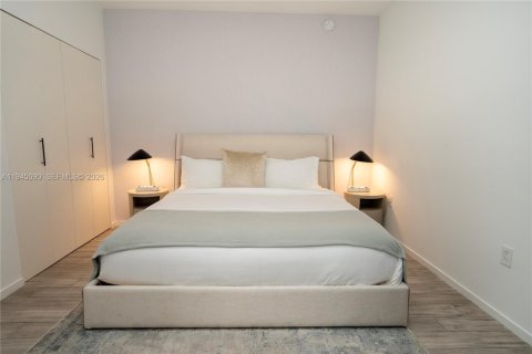 Condo in Miami, Florida, 3 bedrooms  № 2152845 - photo 28