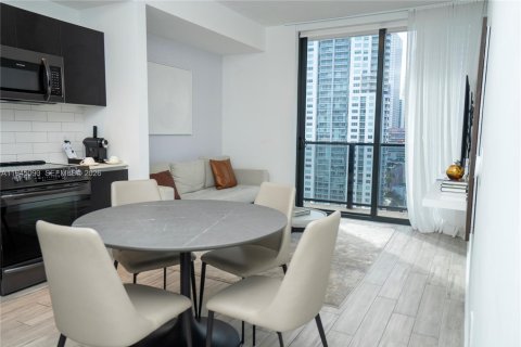 Condo in Miami, Florida, 3 bedrooms  № 2152845 - photo 23