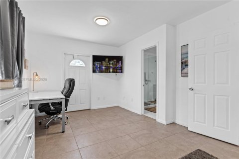 House in Homestead, Florida 4 bedrooms, 199.74 sq.m. № 2069665 - photo 29