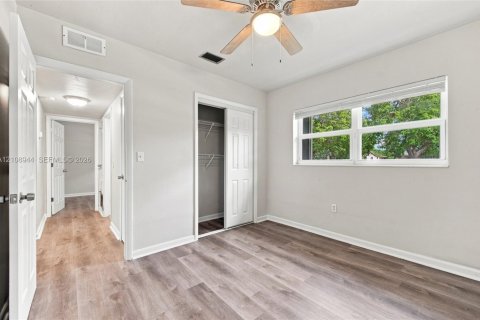 Villa ou maison à vendre à Miami Gardens, Floride: 3 chambres, 104.61 m2 № 2429751 - photo 23