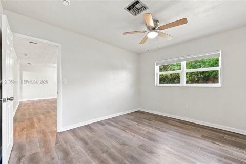 Villa ou maison à vendre à Miami Gardens, Floride: 3 chambres, 104.61 m2 № 2429751 - photo 14