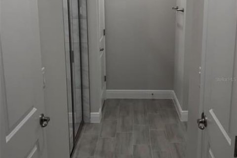 Villa ou maison à louer à Poinciana, Floride: 4 chambres, 167.22 m2 № 2394014 - photo 12