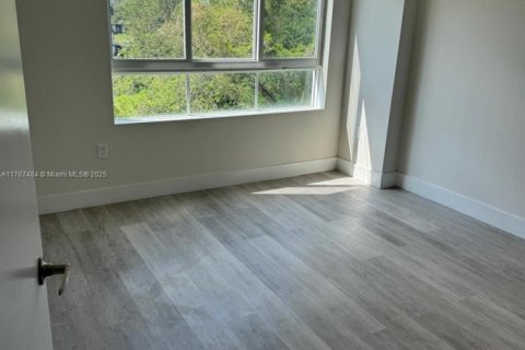 Купить кондоминиум в Майами, Флорида 2 спальни, 129.32м2, № 1862234 - фото 11