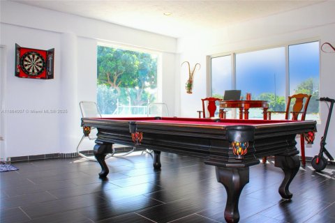 Купить виллу или дом в Хомстед, Флорида 3 спальни, 156.17м2, № 1983180 - фото 24