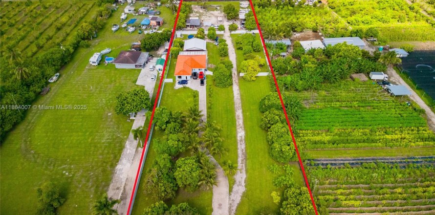 Дом в Хомстед, Флорида 3 спальни, 156.17м2 № 1983180