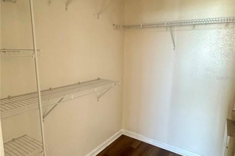 Condo in Orlando, Florida, 3 bedrooms  № 2233846 - photo 8