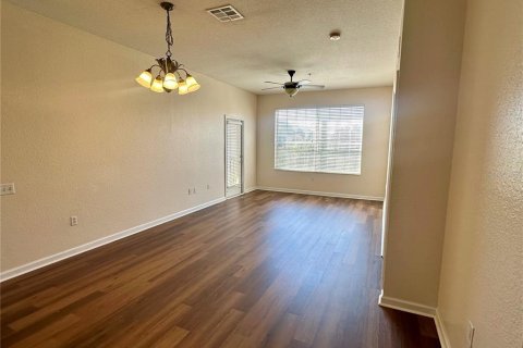 Condo in Orlando, Florida, 3 bedrooms  № 2233846 - photo 3