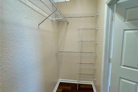 Condo in Orlando, Florida, 3 bedrooms  № 2233846 - photo 12