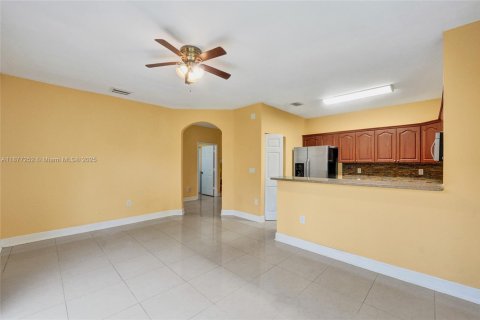 Townhouse in Homestead, Florida 3 bedrooms, 128.11 sq.m. № 1923951 - photo 23