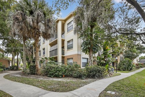 Купить кондоминиум в Санрайз, Флорида 1 спальня, 70.05м2, № 2008483 - фото 2