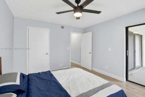 Купить кондоминиум в Санрайз, Флорида 1 спальня, 70.05м2, № 2008483 - фото 15